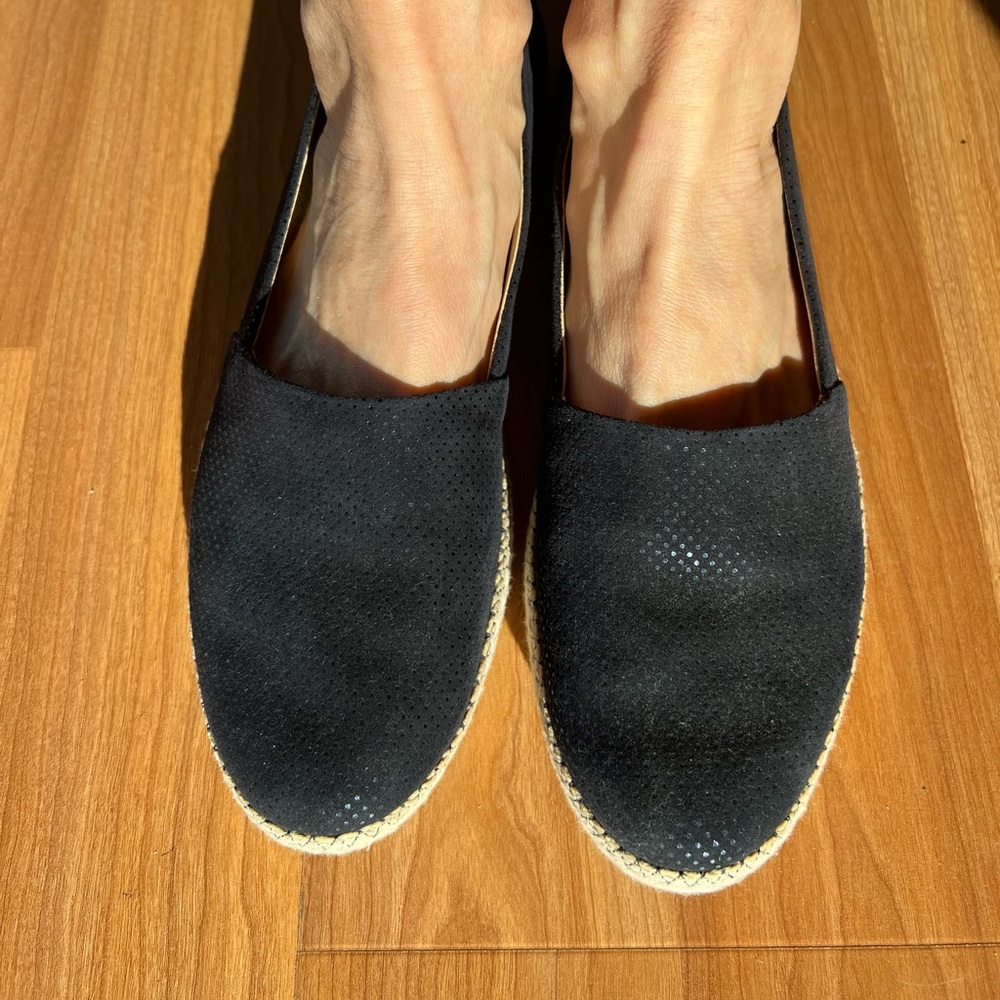 Paul Green Navy Blue Suede Flat